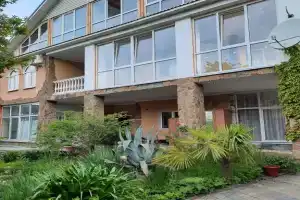Уютная студия на море с живописной природой, Нижняя Хобза