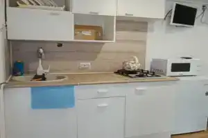 Причал- домик у моря