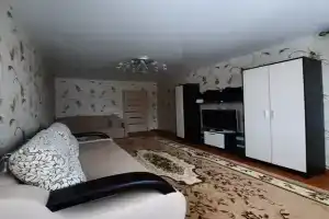 Уютная квартира в спальном районе около городского парка