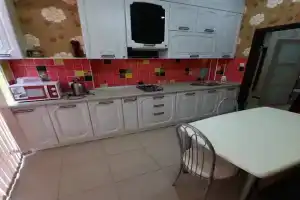 Квартира на берегу моря, Дивноморское