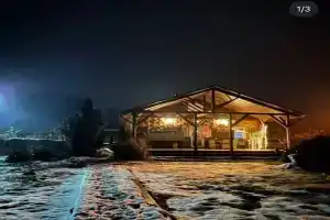 Уютный дом на берегу озера с сауной