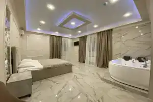 Двухместный номер с 1 кроватью люкс, Саратов