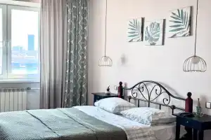 Квартира в центре с видом на мост