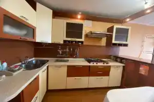 Уютная квартира в 5 минутах от метро и 20 минутах от аэропорта