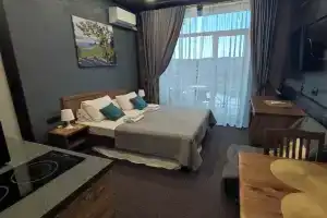 Апартаменты на ГЛК Солнечная Долина с балконом в Busines Residence-2