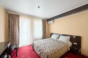 Двухместный номер с 1 кроватью стандартный с террасой, Тула