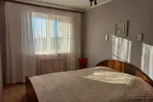 Уютная квартира рядом с набережной, Камышин