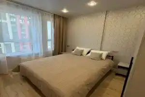 Уютная квартира с видом на озеро Кенон, Чита