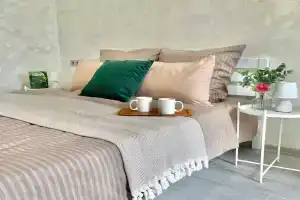 Рядом с верхним прудом и музеем янтаря, Калининград