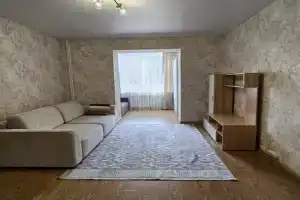 Просторная квартира в новом доме с новой мебелью