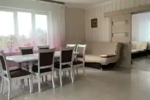 Уютный коттедж в тихом живописном районе недалеко от Минска