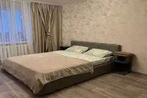 Уютная квартира в центре города, на первом этаже!