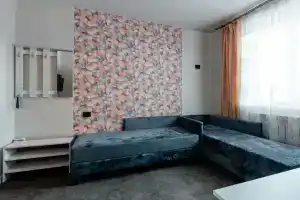 Семейный Двухкомнатный, Омск