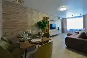 Трехкомнатные апартаменты ТСЖ Олимп с видом на Амур, Хабаровск