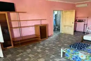 Уютная комната с отдельным входом, Очамчира