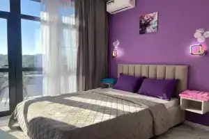 Студия с балконом и бассейном на территории, Вардане