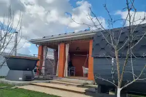 Гостевой дом с террасой и банным чаном в Казинке