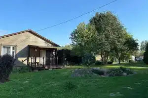 Уютный дом в сердце ленинградского леса с баней на дровах