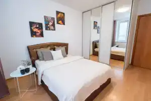 Квартира рядом с Областной больницей 1, Екатеринбург