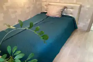 Комната в трёх комнатной квартире