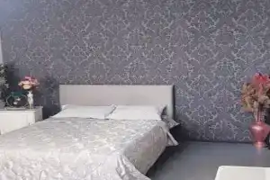 Уютная квартира рядом с Клиникой Парамонова, Саратов