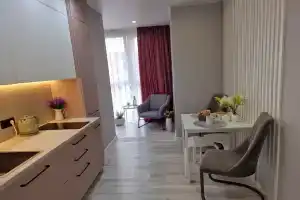 Квартира возле Дворца спорта Янтарный, Сельма- Арт Квартал, Калининград