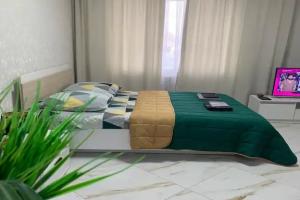 Уютная студия, в центре ленинского района, рядом набережная, сквер Зои