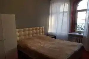 Комната в самом центре столицы