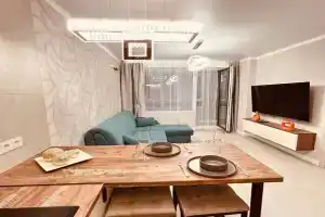 Шикарная квартира с новым ремонтом, Уфа
