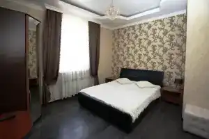 Квартира в парке возле Центральной нарзанной галереи