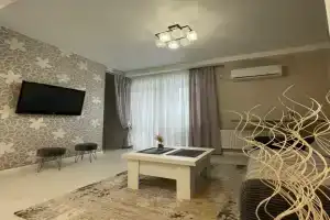 Красивая евродушка, Волжский