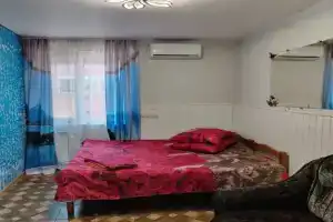 Студия в 12 минутах к морю