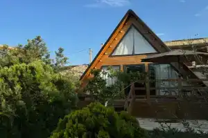 Коттедж на берегу моря, Хазар