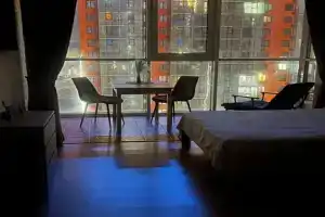 Студия с панорамным видом на море, город, мосты, Владивосток