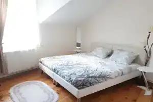 Апартаменты «Karin House»