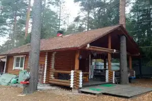 Уютный коттедж с камином