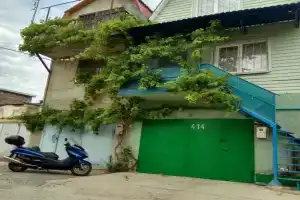 Двухэтажный коттедж для комфортного отдыха, Алушта