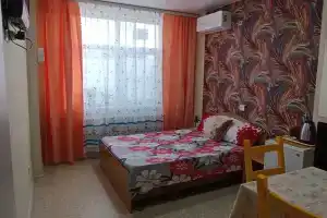 Комфорт-номер на 2-х в апартаментах у моря