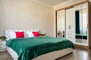 Отличная квартира, Крымск