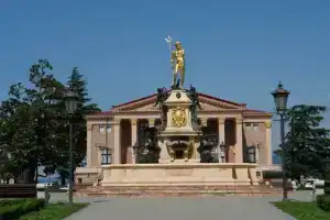 3-комнатная Квартира, Батуми