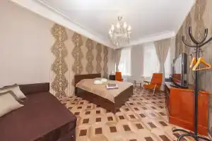 Трехкомнатная квартира в центре для большой компании