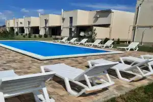 Таунхаус на Лебедева 75