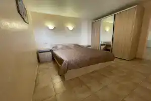 Апартаменты на берегу моря в Крыму