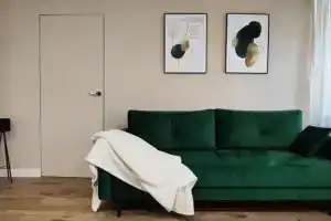 Бывший немец House 57, Янтарный