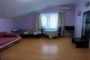 Уютная студия в долине