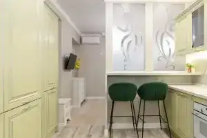 Студия с балконом в центре Сочи