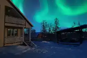 Дом с баней, Молочный