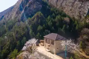 Дом на скале