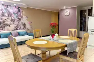 Семейная евротрешка с видом на Лавру,огром гостиной и 4 отд. кроватями, Сергиев Посад