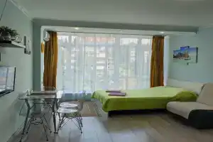 Уютная квартира-студия в центре рядом с морем